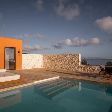 White Springs Retreat Villa Orthoniaí Dış mekan fotoğraf